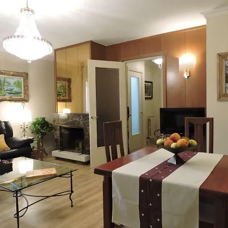 Apartament El Miracle Cardona Buitenkant foto